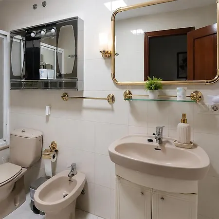Casa Del Arco Apartment *